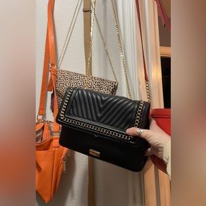 Cross body purse